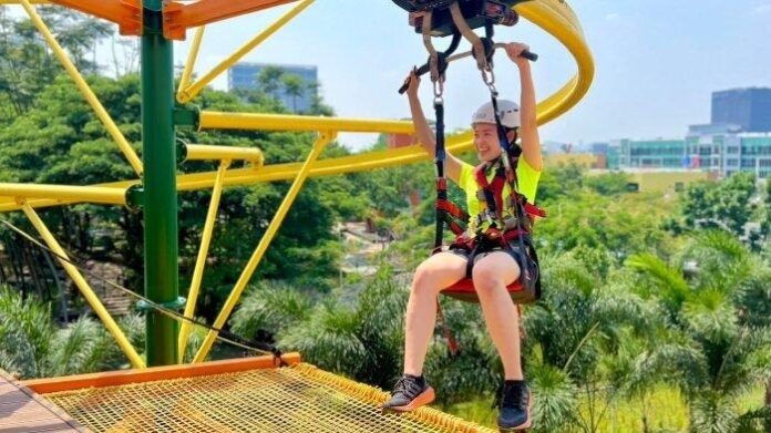 Ramada by Wyndham Serpong kembali menghadirkan penawaran menarik bagi keluarga dan wisatawan yang ingin menikmati waktu berkualitas di akhir pekan melalui paket “Playcation Escape”, yang menggabungkan kenyamanan menginap di hotel berbintang dengan keseruan bermain di Scientia Square Park (SQP Park).